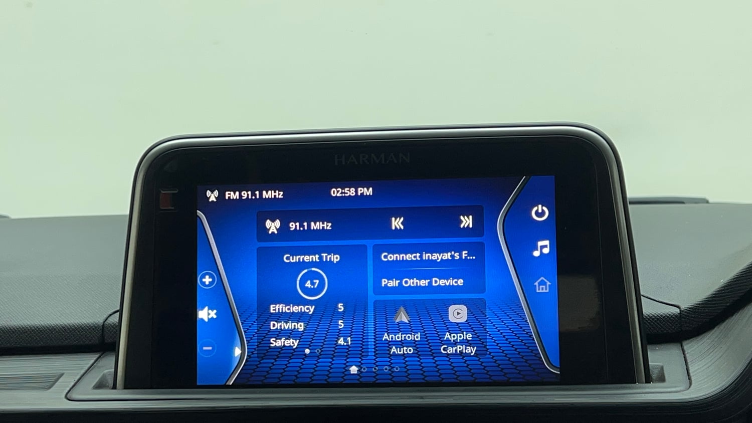 Used 2024 Tata Punch Accomplished MT Petrol Manual top_features Touch screen infotainment system