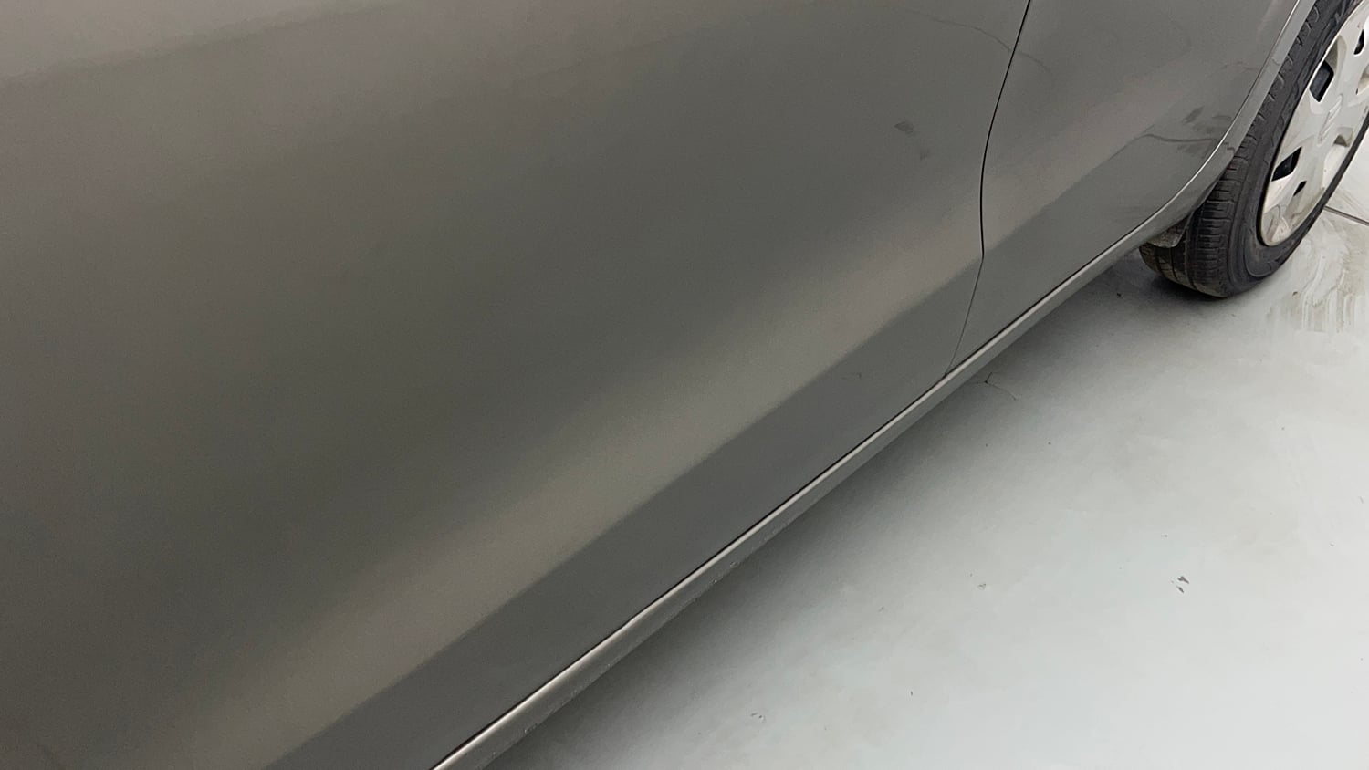 Used 2019 Maruti Suzuki Wagon R 1.0 VXi 1.0 Petrol Manual dents MINOR SCRATCH