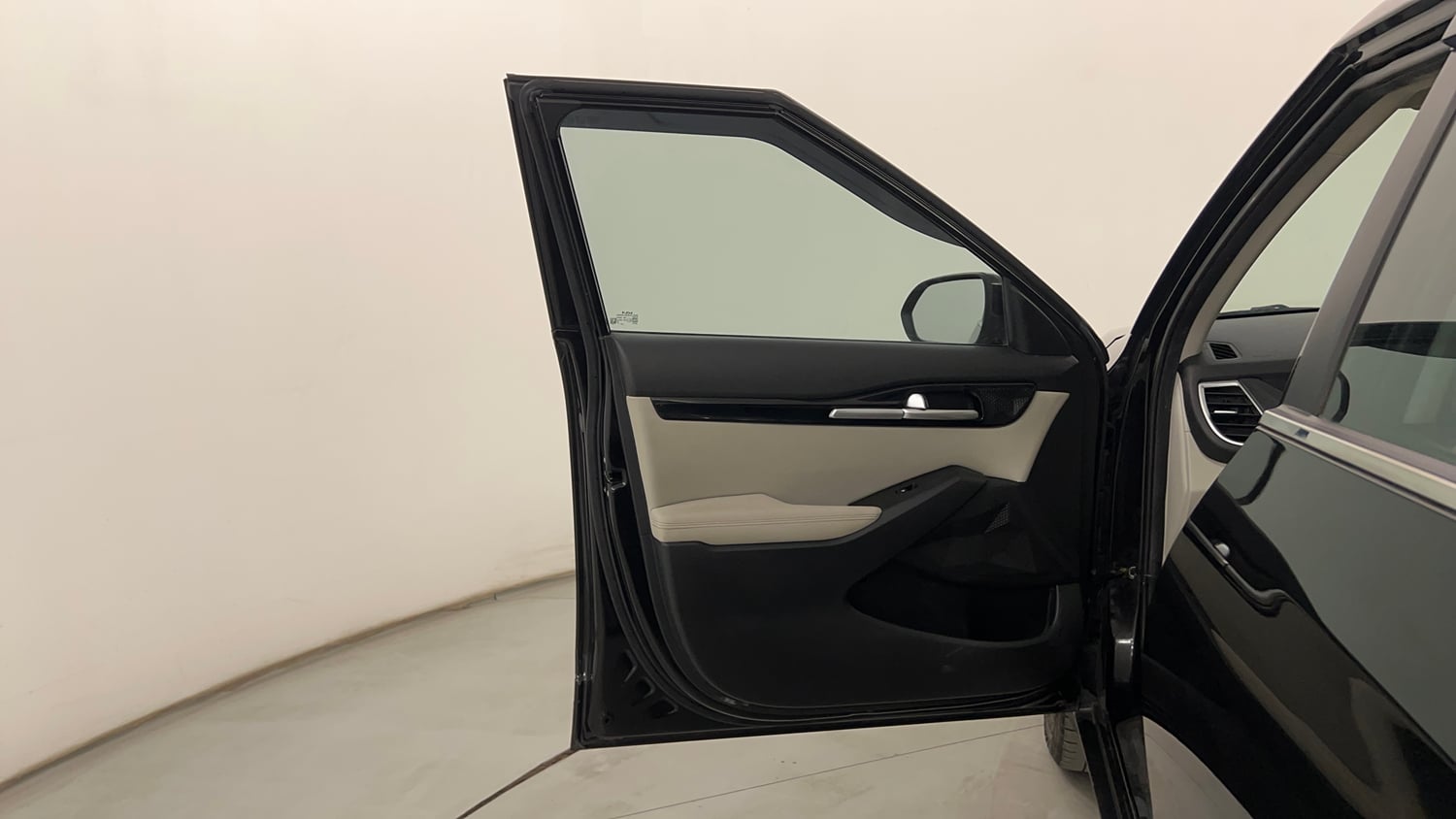 Used 2022 Kia Seltos HTX 1.5 Petrol Manual interior LEFT FRONT DOOR OPEN VIEW