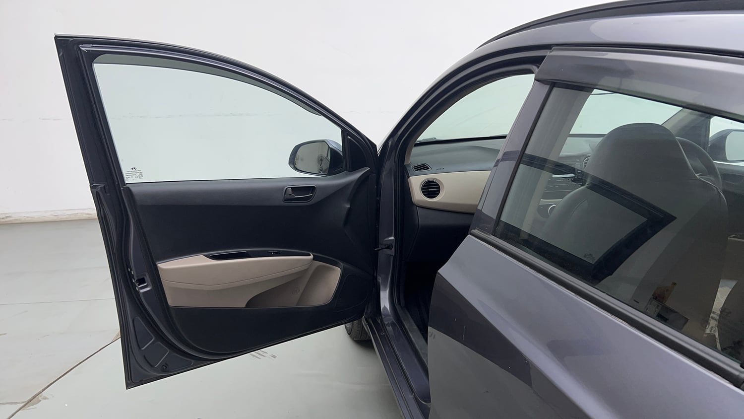 Used 2019 Hyundai Grand i10 Magna 1.2 Kappa VTVT Petrol Manual interior LEFT FRONT DOOR OPEN VIEW