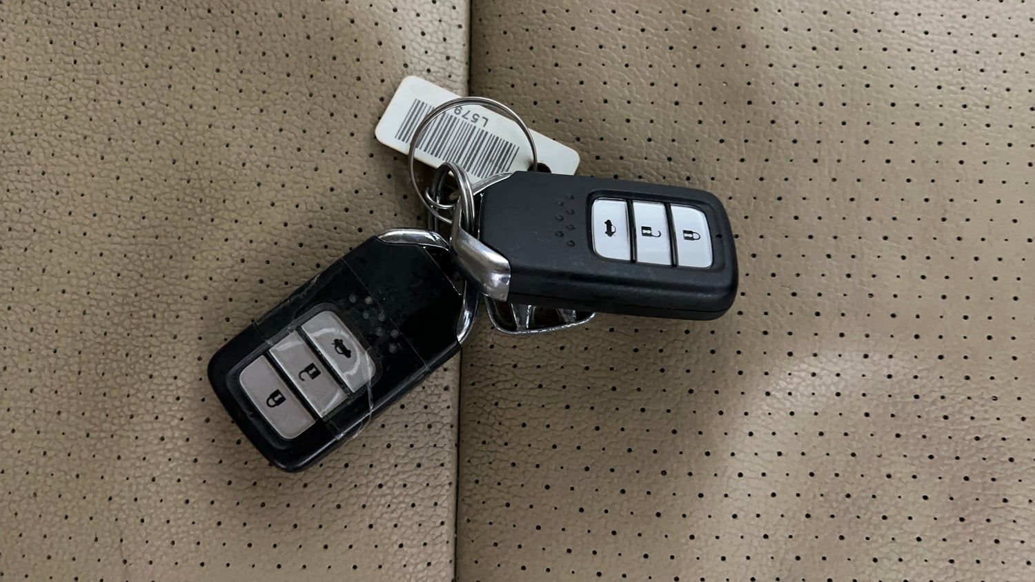 Used 2014 Honda City VX Petrol Manual extra CAR KEY VIEW