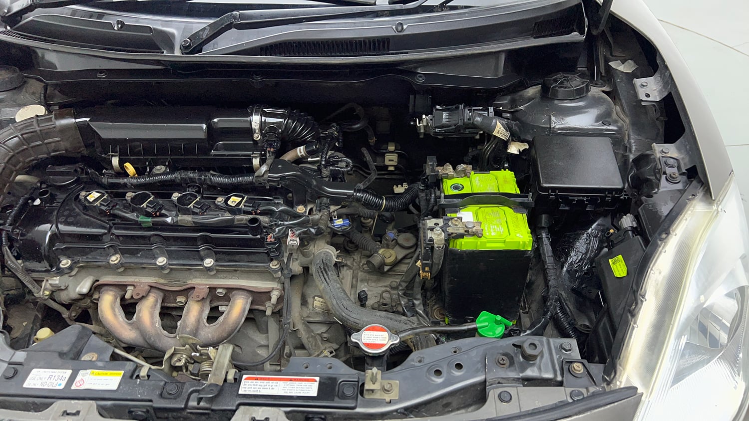 Used 2017 Maruti Suzuki Dzire VXi Petrol Manual engine ENGINE LEFT SIDE VIEW