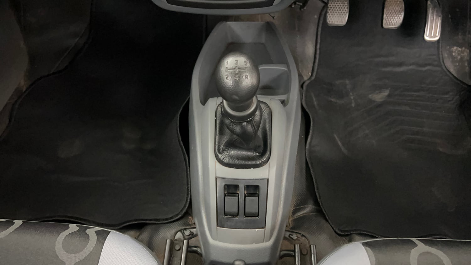 Used 2014 Maruti Suzuki Alto 800 Lxi CNG Cng Manual interior GEAR  KNOB VIEW