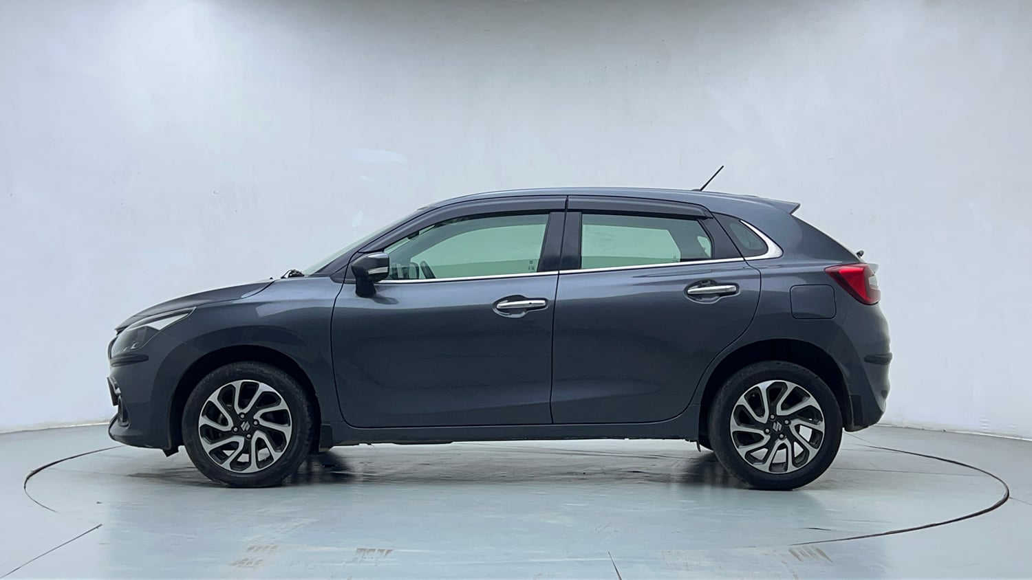 Used 2022 Maruti Suzuki Baleno Alpha AGS Petrol Automatic exterior LEFT SIDE VIEW