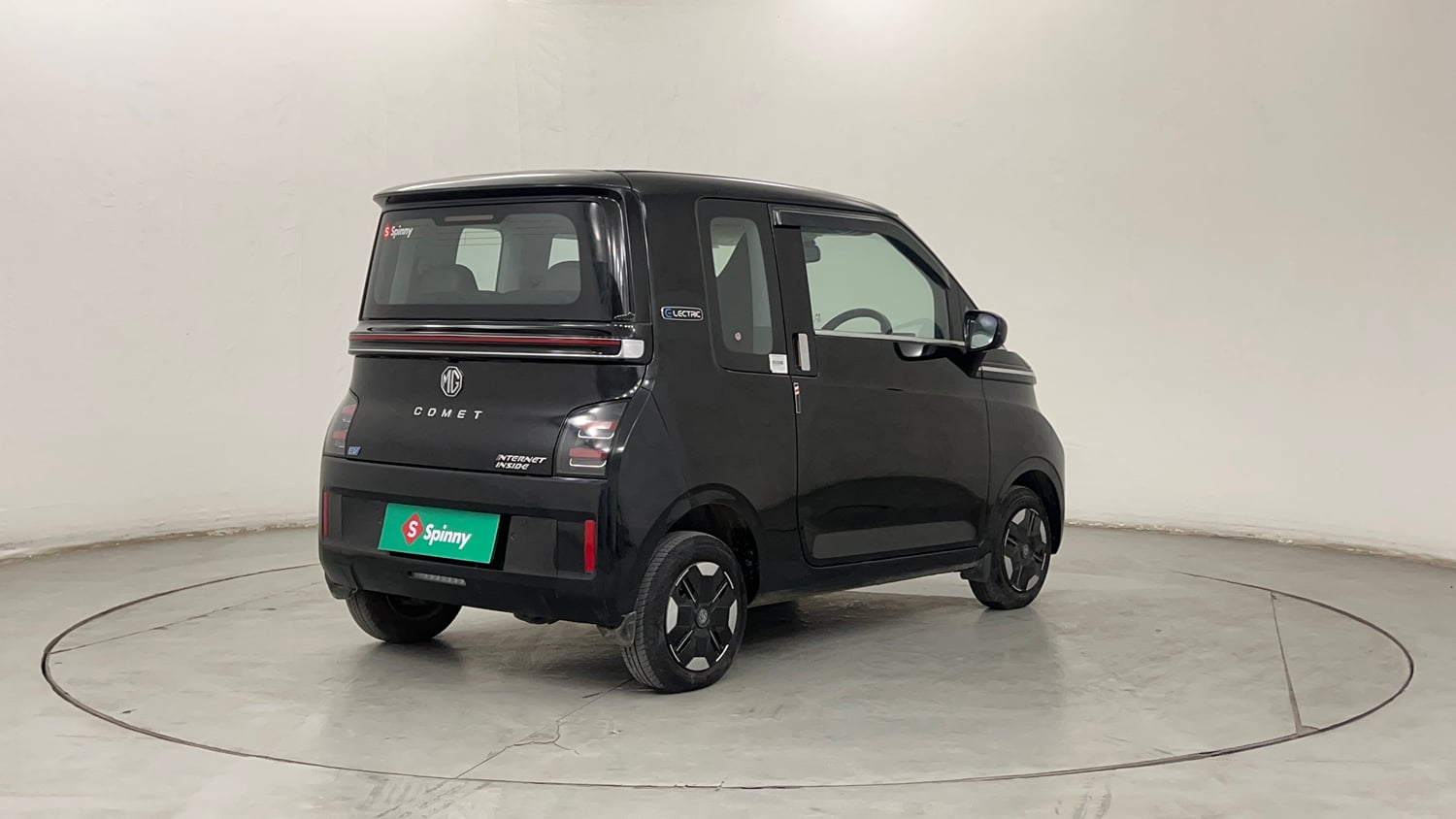 Used 2024 MG Motors Comet EV Excite Electric Automatic exterior RIGHT REAR CORNER VIEW