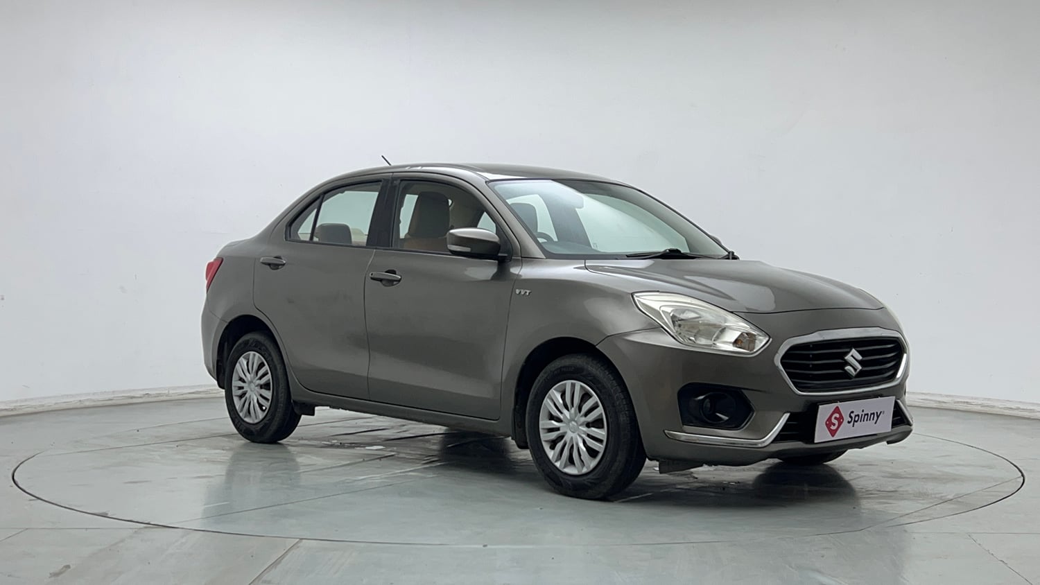 Used 2017 Maruti Suzuki Dzire VXi Petrol Manual exterior RIGHT FRONT CORNER VIEW