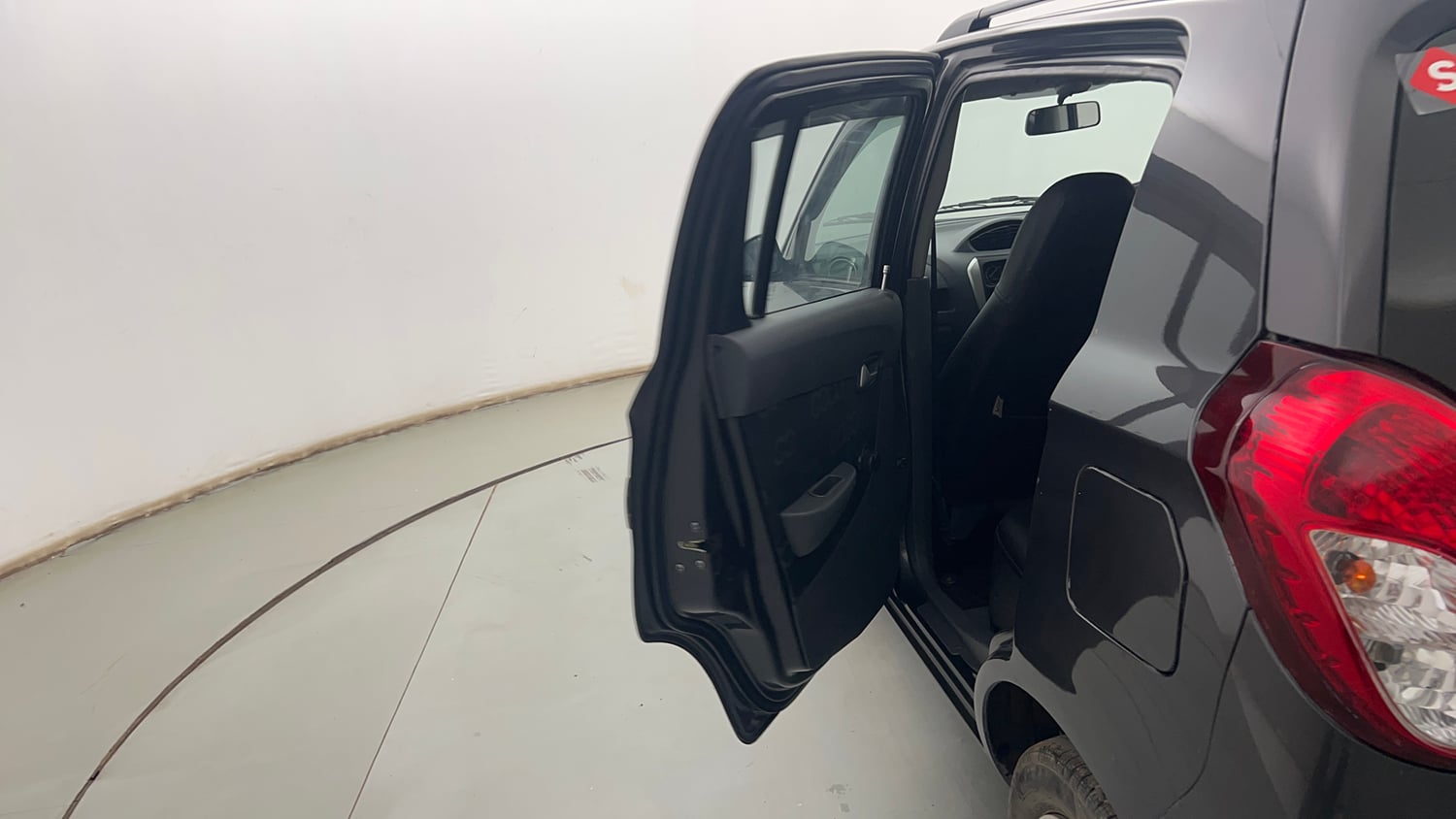 Used 2015 Maruti Suzuki Alto 800 Lxi Petrol Manual interior LEFT REAR DOOR OPEN VIEW