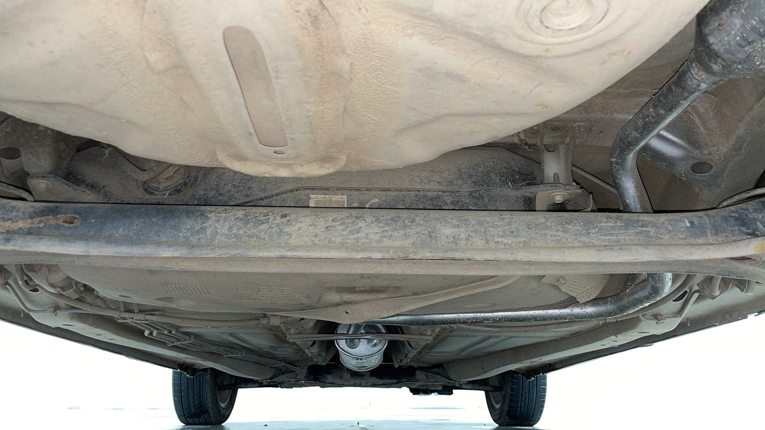 Used 2018 Maruti Suzuki Baleno Alpha 1.2 Petrol Manual extra REAR UNDERBODY VIEW (TAKEN FROM REAR)