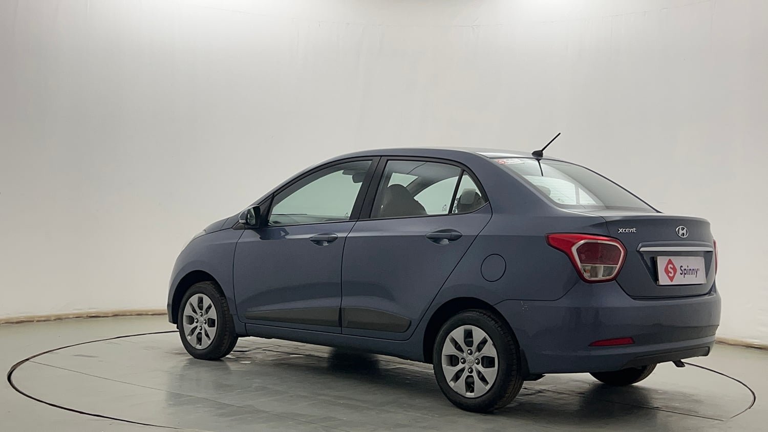 Used 2015 Hyundai Xcent S 1.2 Petrol Manual exterior LEFT REAR CORNER VIEW