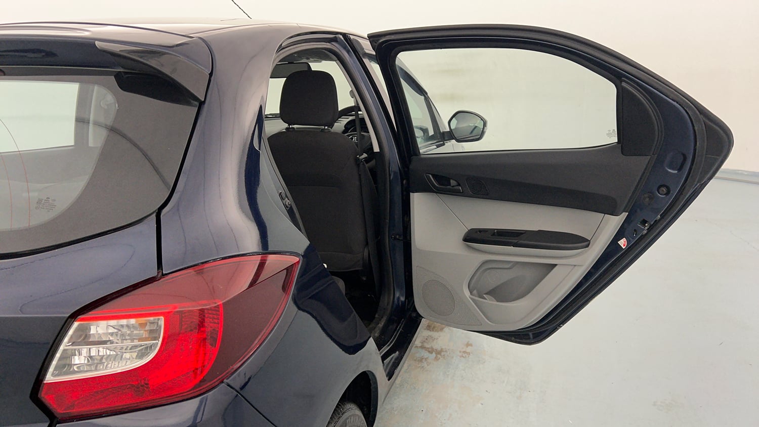 Used 2022 Tata Tiago XZ Petrol Manual interior RIGHT REAR DOOR OPEN VIEW