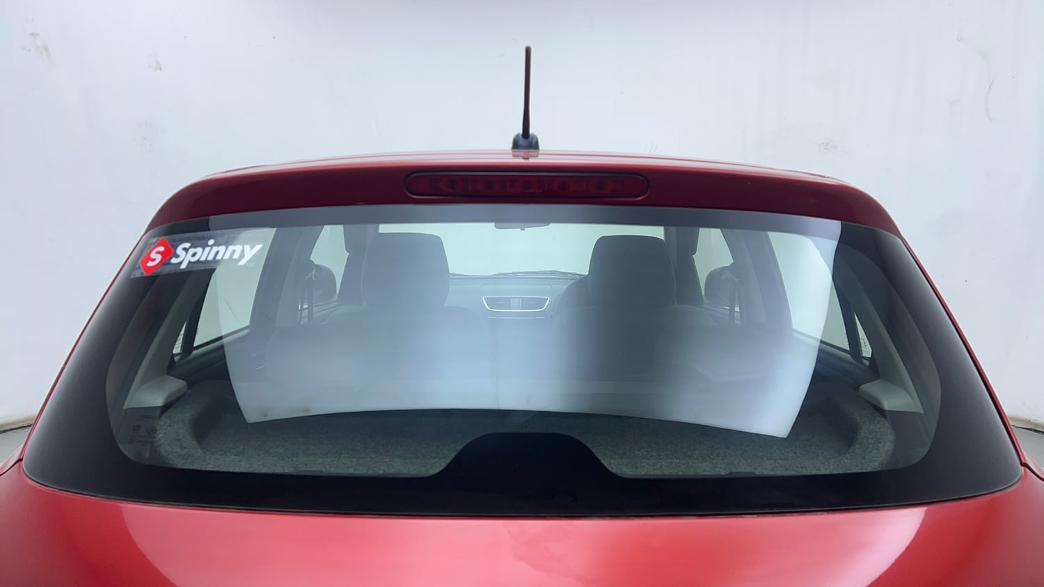 Used 2014 Maruti Suzuki Swift VXi Petrol Manual exterior BACK WINDSHIELD VIEW