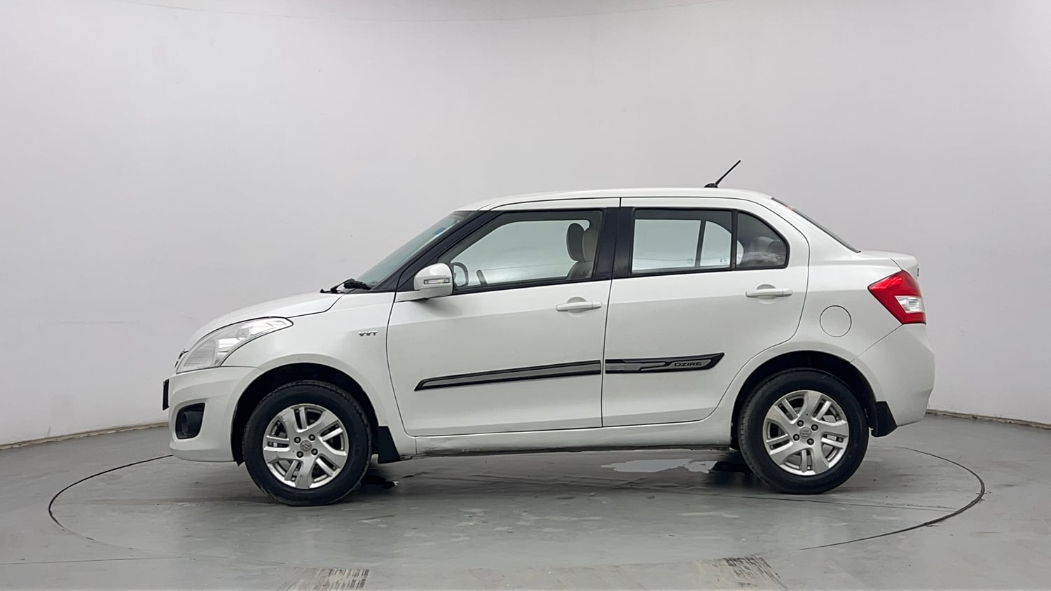 Used 2014 Maruti Suzuki Swift Dzire ZXI Petrol Manual exterior LEFT SIDE VIEW