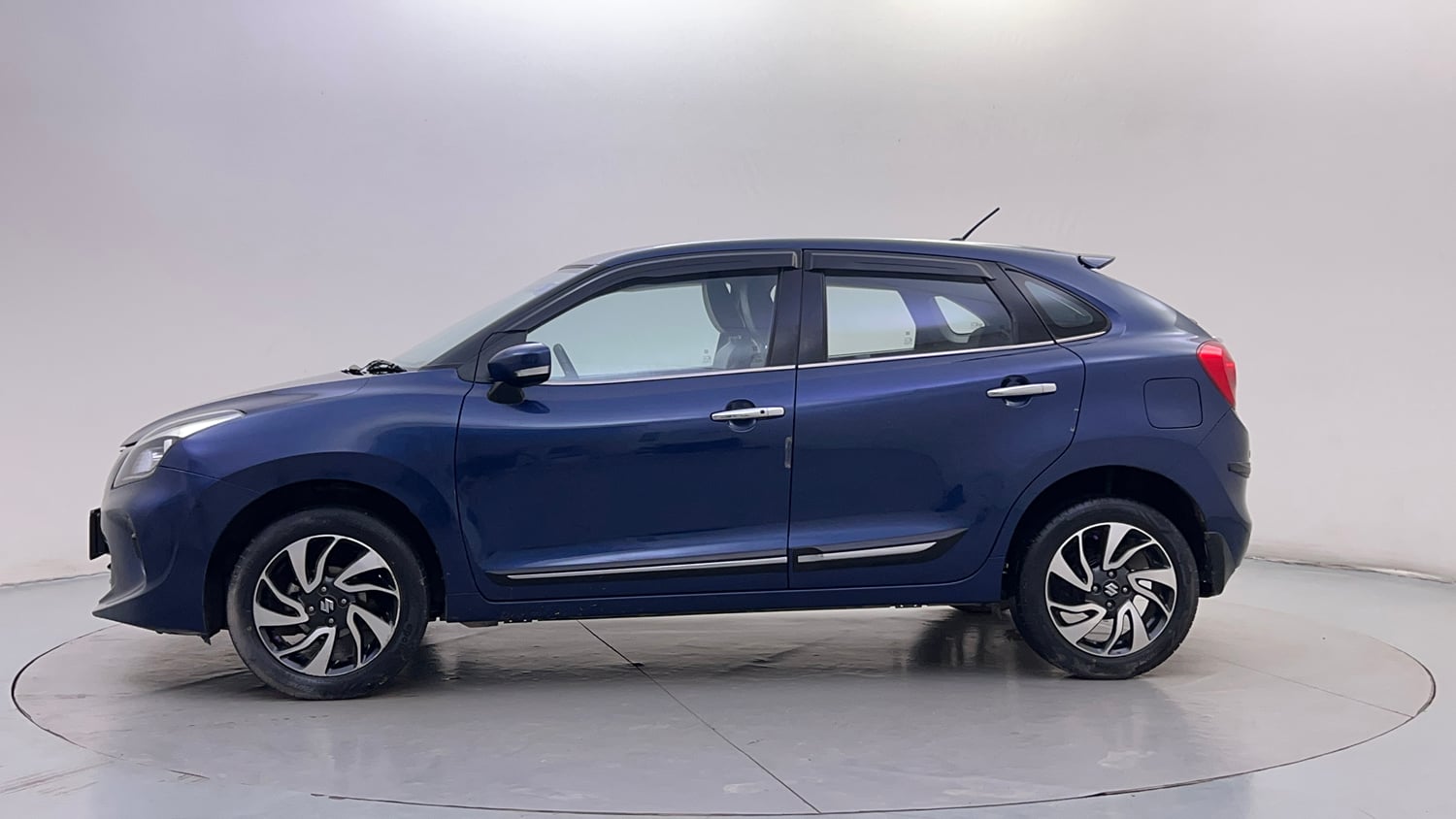 Used 2020 Maruti Suzuki Baleno Zeta Petrol Manual exterior LEFT SIDE VIEW