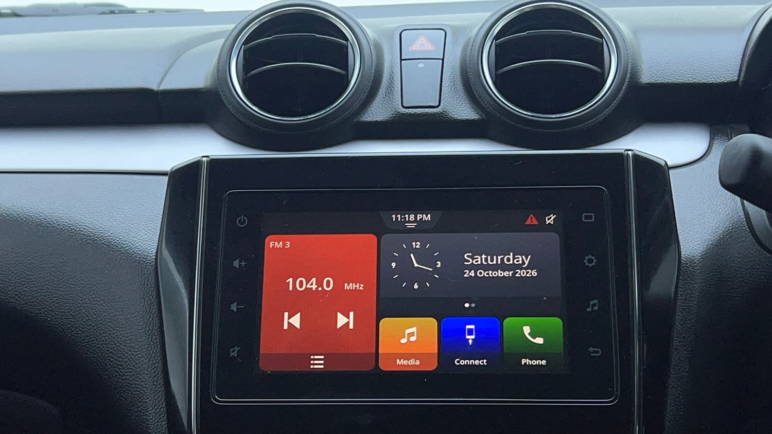 Used 2021 Maruti Suzuki Swift ZXi Plus Dual Tone Petrol Manual top_features Integrated (in-dash) music system