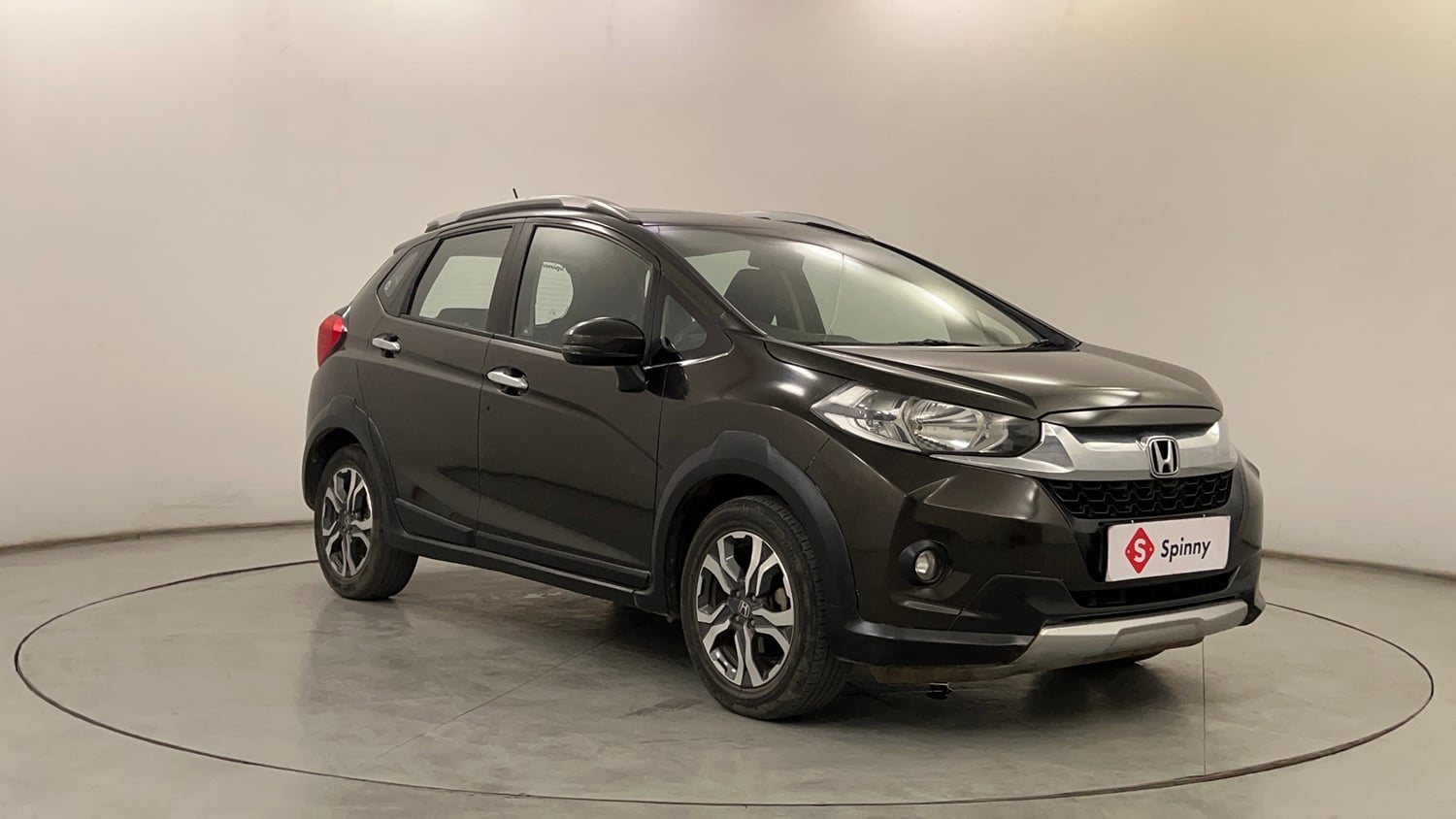Used 2017 Honda WR-V VX MT Petrol Petrol Manual exterior RIGHT FRONT CORNER VIEW