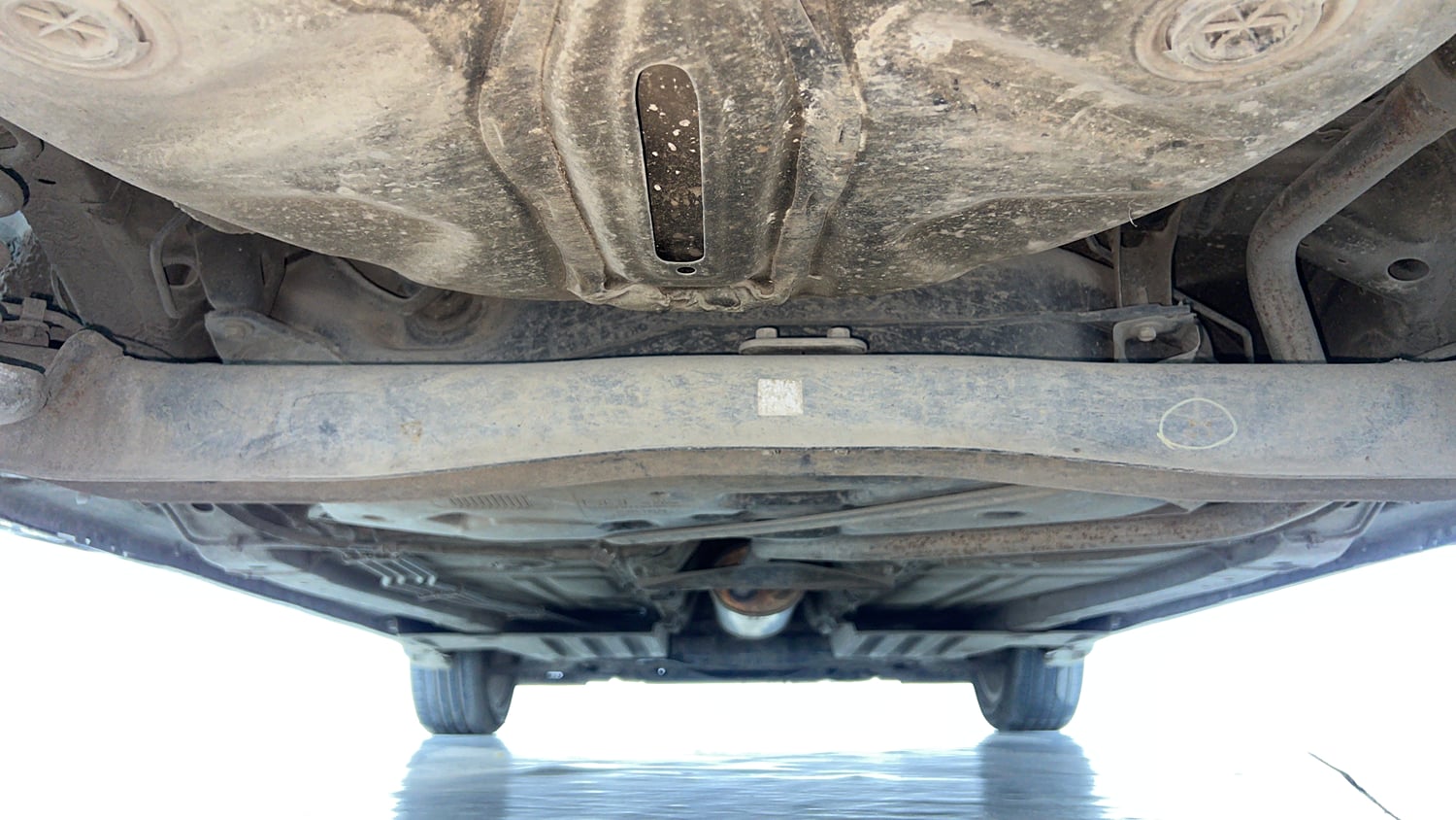 Used 2022 Maruti Suzuki Baleno Alpha AGS Petrol Automatic extra REAR UNDERBODY VIEW (TAKEN FROM REAR)