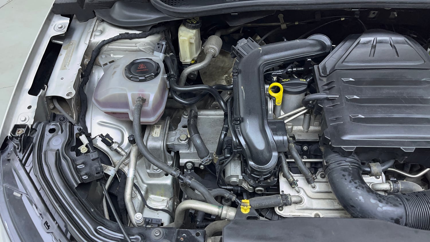 Used 2022 Skoda Slavia Style 1.0L TSI AT Petrol Automatic engine ENGINE RIGHT SIDE VIEW