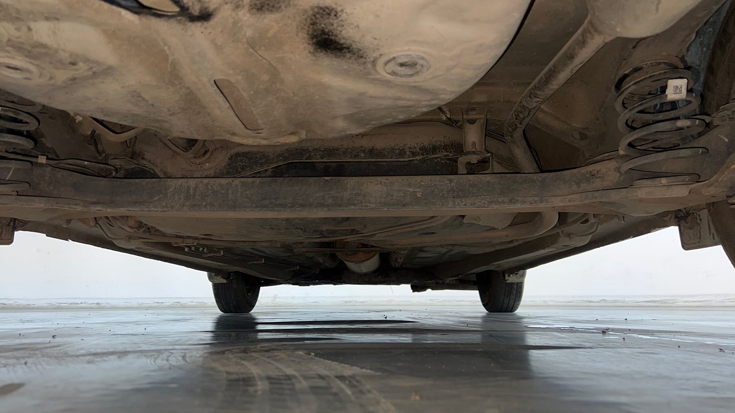 Used 2017 Maruti Suzuki Dzire VXi Petrol Manual extra REAR UNDERBODY VIEW (TAKEN FROM REAR)