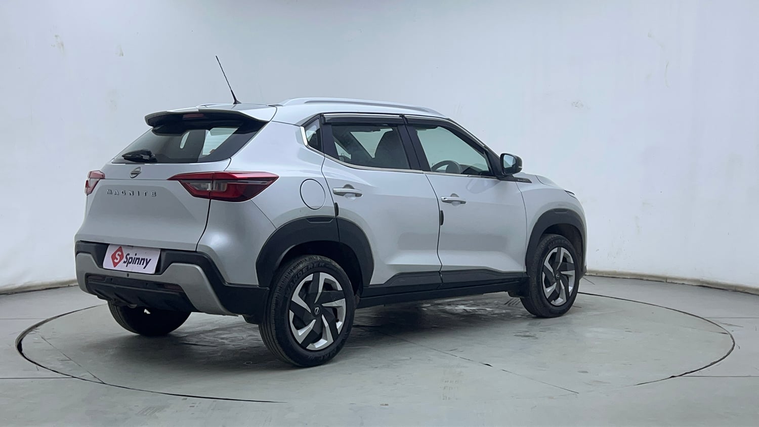 Used 2023 Nissan Magnite XL Petrol Manual exterior RIGHT REAR CORNER VIEW