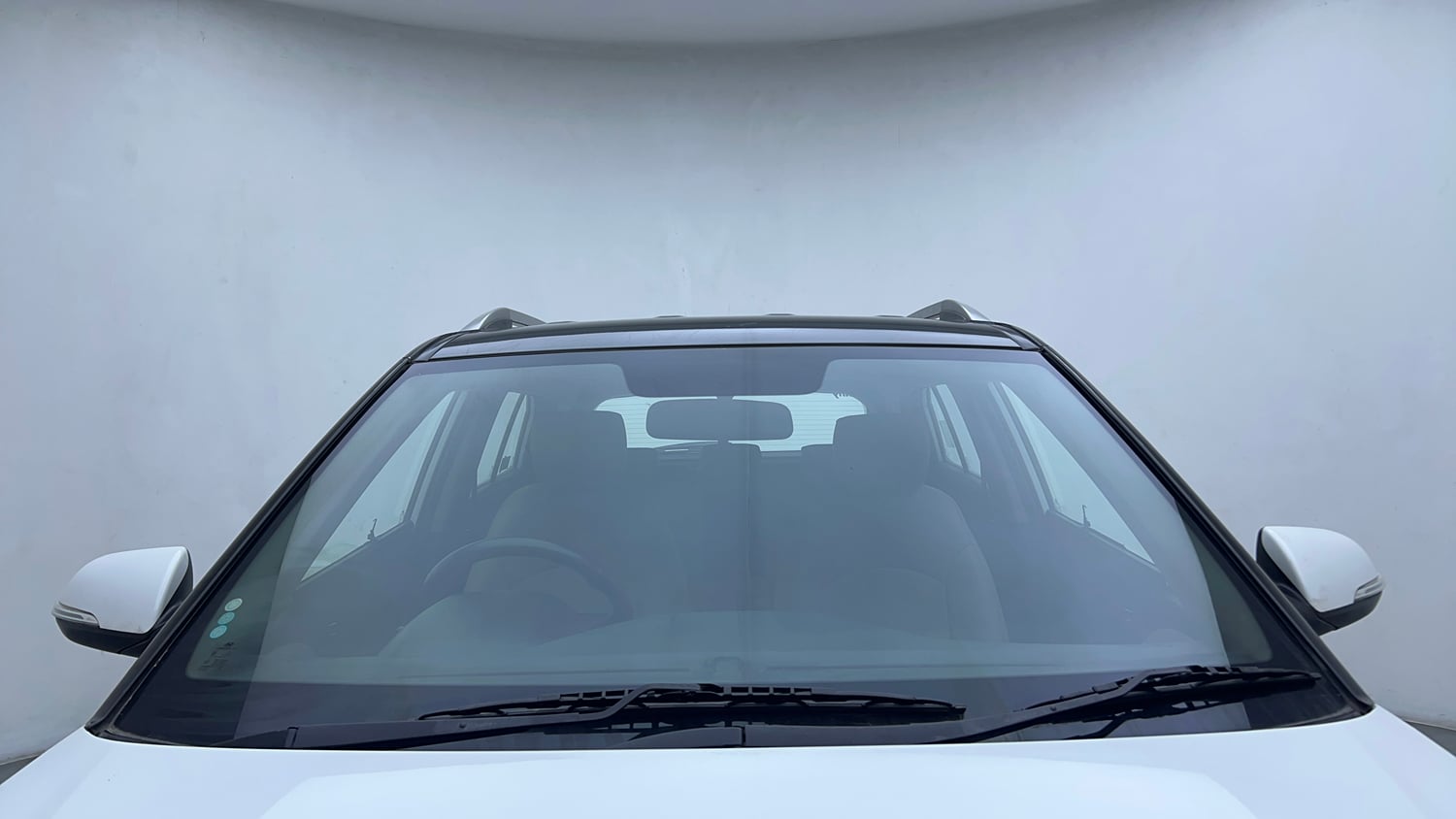 Used 2017 Hyundai Creta 1.6 SX Plus AT Petrol Petrol Automatic exterior FRONT WINDSHIELD VIEW