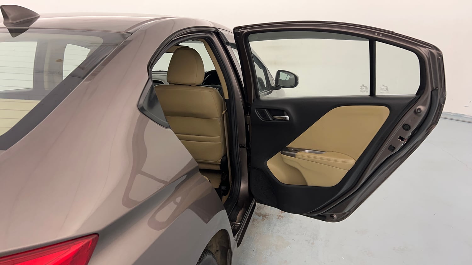 Used 2014 Honda City VX Petrol Manual interior RIGHT REAR DOOR OPEN VIEW
