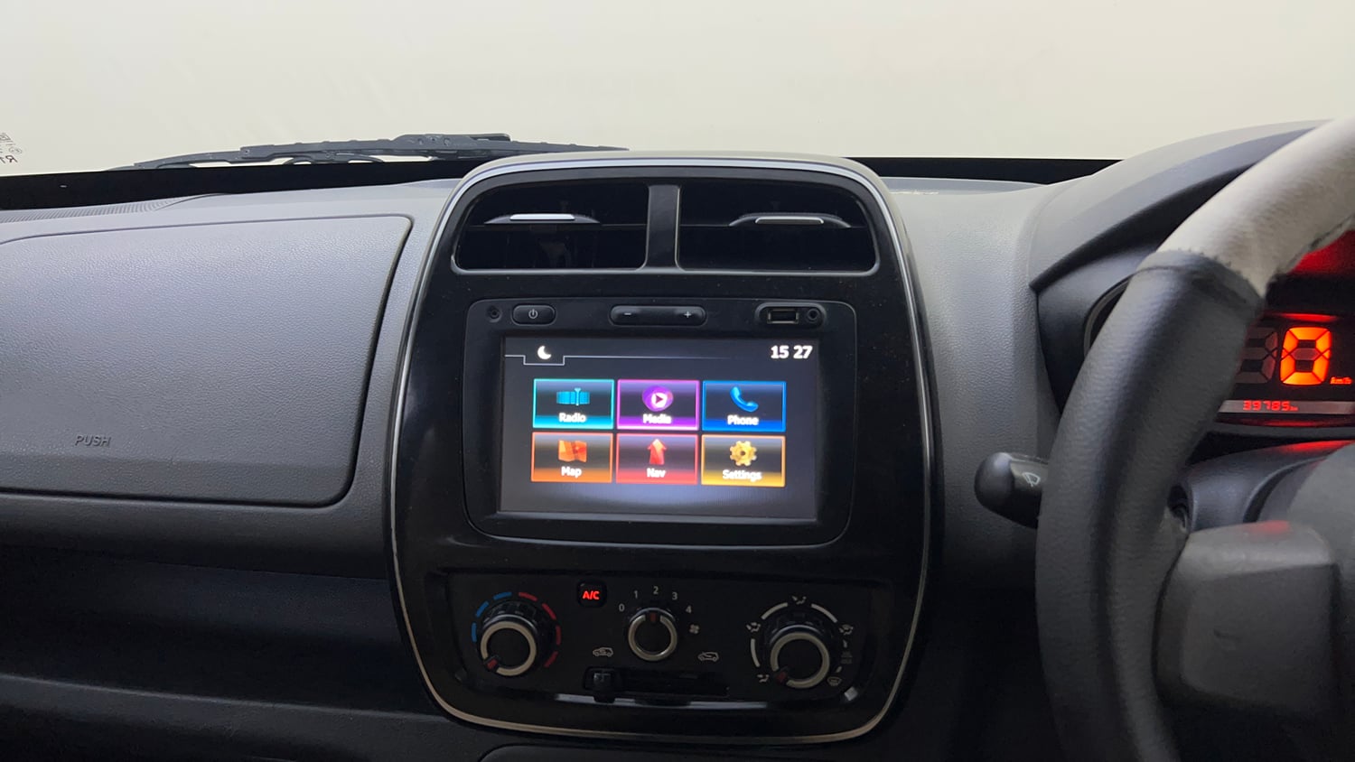 Used 2016 Renault Kwid 1.0 RXT AMT Petrol Automatic top_features Integrated (in-dash) music system