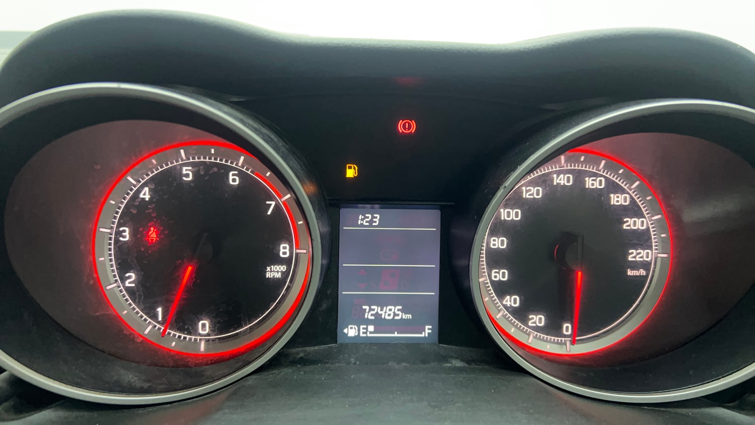 Used 2023 Maruti Suzuki Swift VXi Petrol Manual interior CLUSTERMETER VIEW
