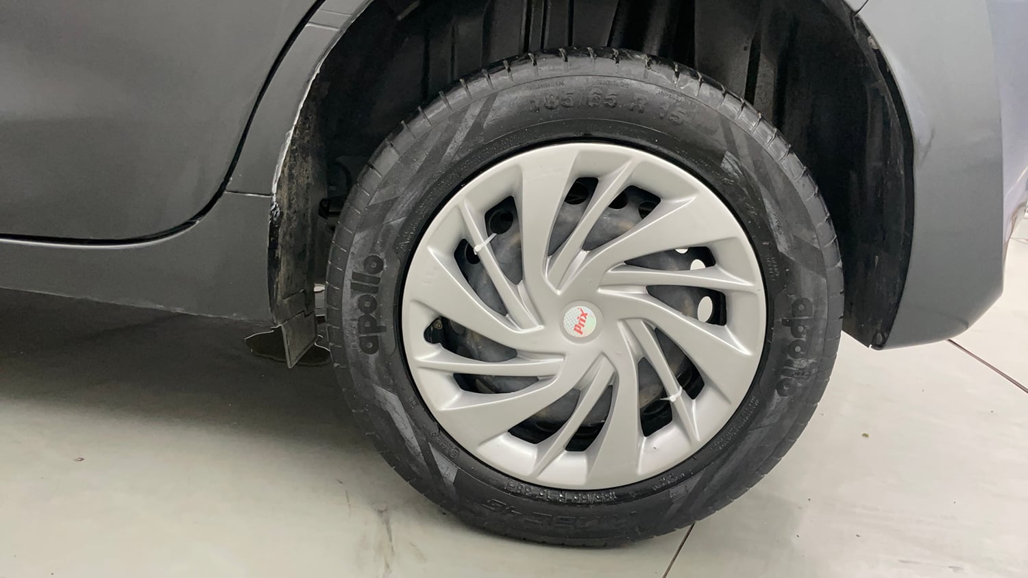 Used 2022 Toyota Glanza S Petrol Manual tyres LEFT REAR TYRE RIM VIEW