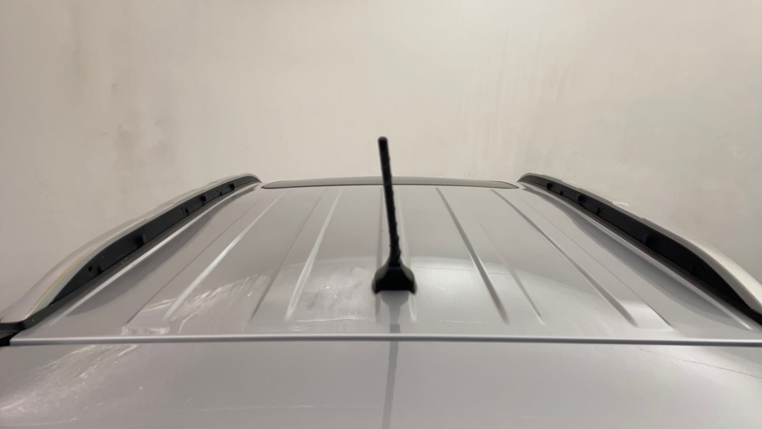 Used 2019 Ford EcoSport Titanium + 1.5L TDCi Diesel Manual exterior EXTERIOR ROOF VIEW