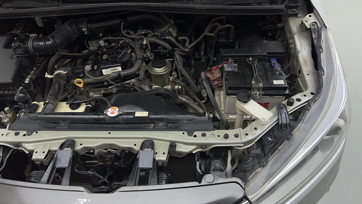 Used 2022 Toyota Innova Crysta VX 2.7 7 STR Petrol Manual engine ENGINE LEFT SIDE VIEW