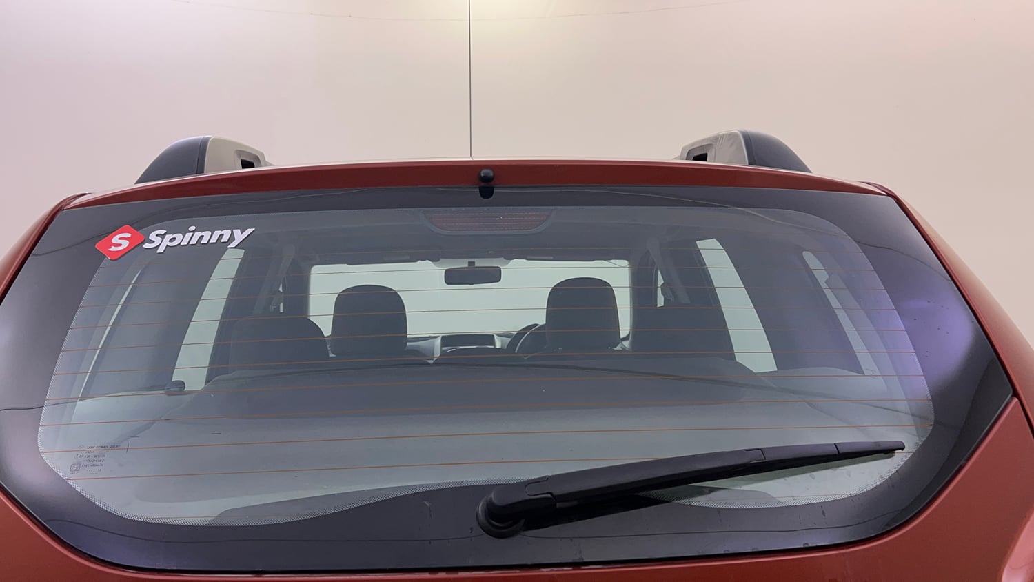 Used 2016 Renault Duster RXL Petrol Petrol Manual top_features Rear wiper