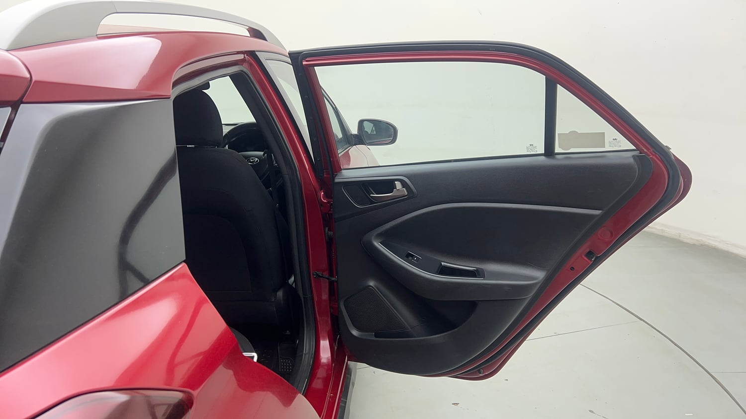 Used 2016 Hyundai i20 Active 1.2 SX Petrol Manual interior RIGHT REAR DOOR OPEN VIEW