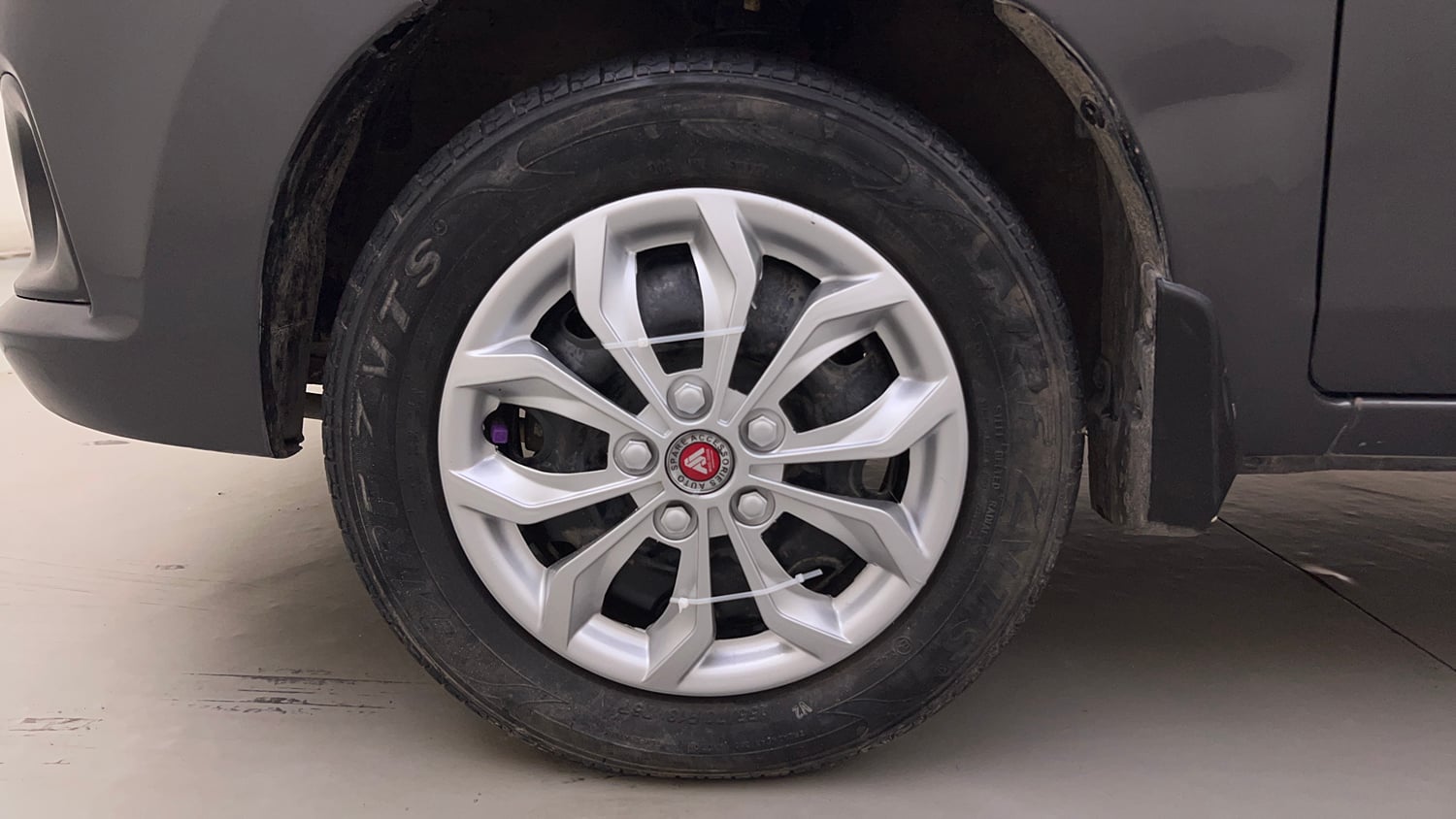 Used 2017 Maruti Suzuki Alto K10 VXi Petrol Manual tyres LEFT FRONT TYRE RIM VIEW