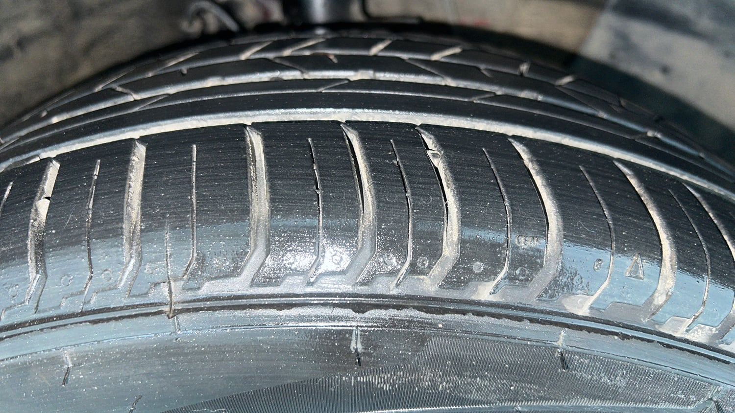 Used 2016 Hyundai i20 Active 1.2 SX Petrol Manual tyres RIGHT FRONT TYRE TREAD VIEW