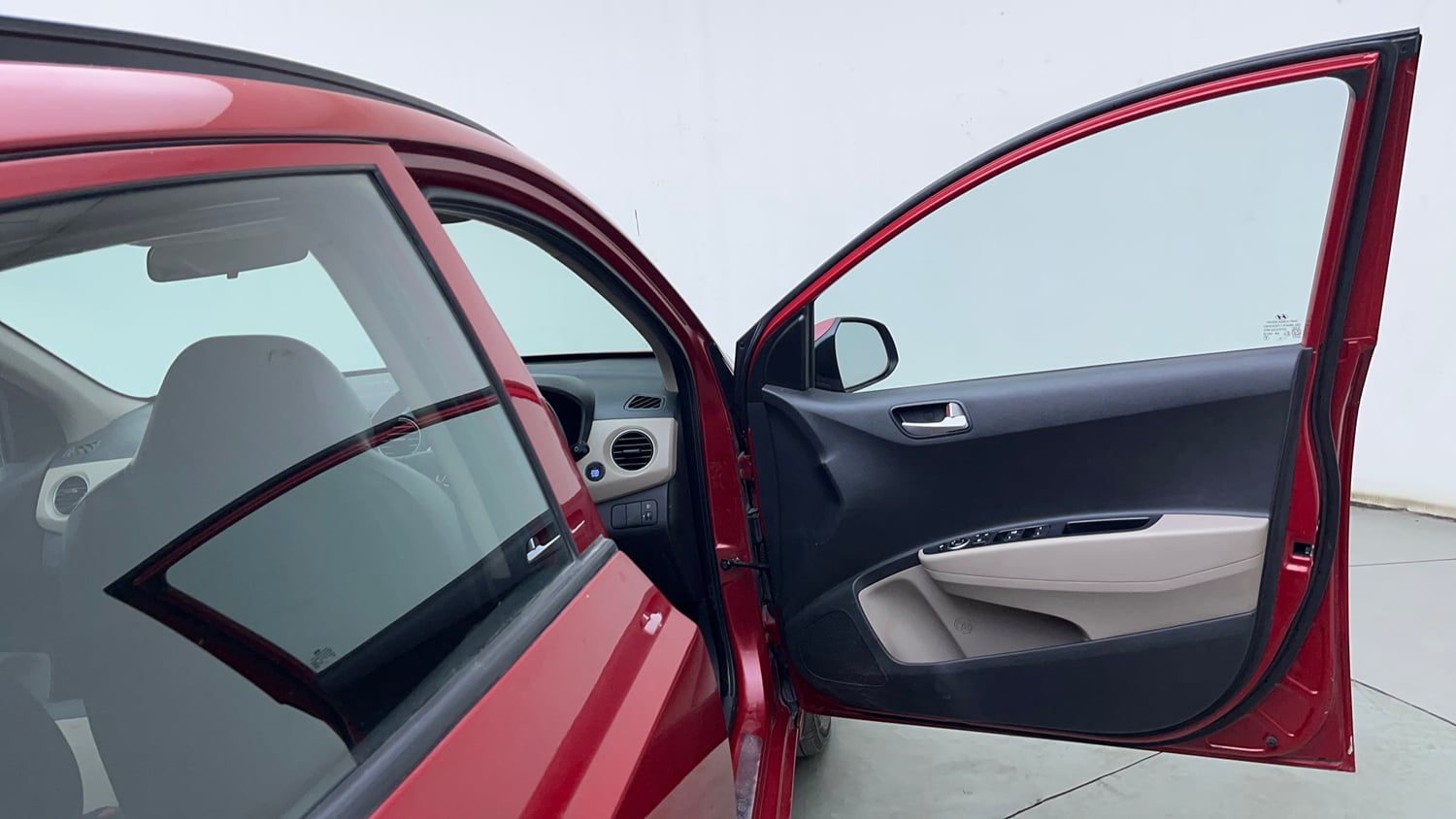 Used 2019 Hyundai Grand i10 Asta 1.2 Kappa VTVT Petrol Manual interior RIGHT FRONT DOOR OPEN VIEW