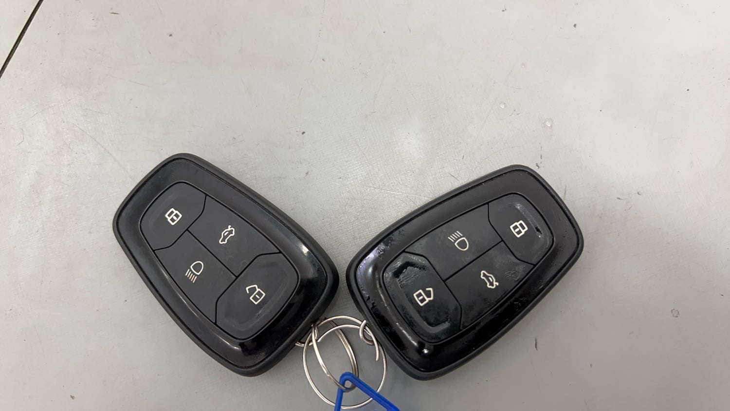 Used 2022 Tata Punch Kaziranga Creative MT Petrol Manual extra CAR KEY VIEW