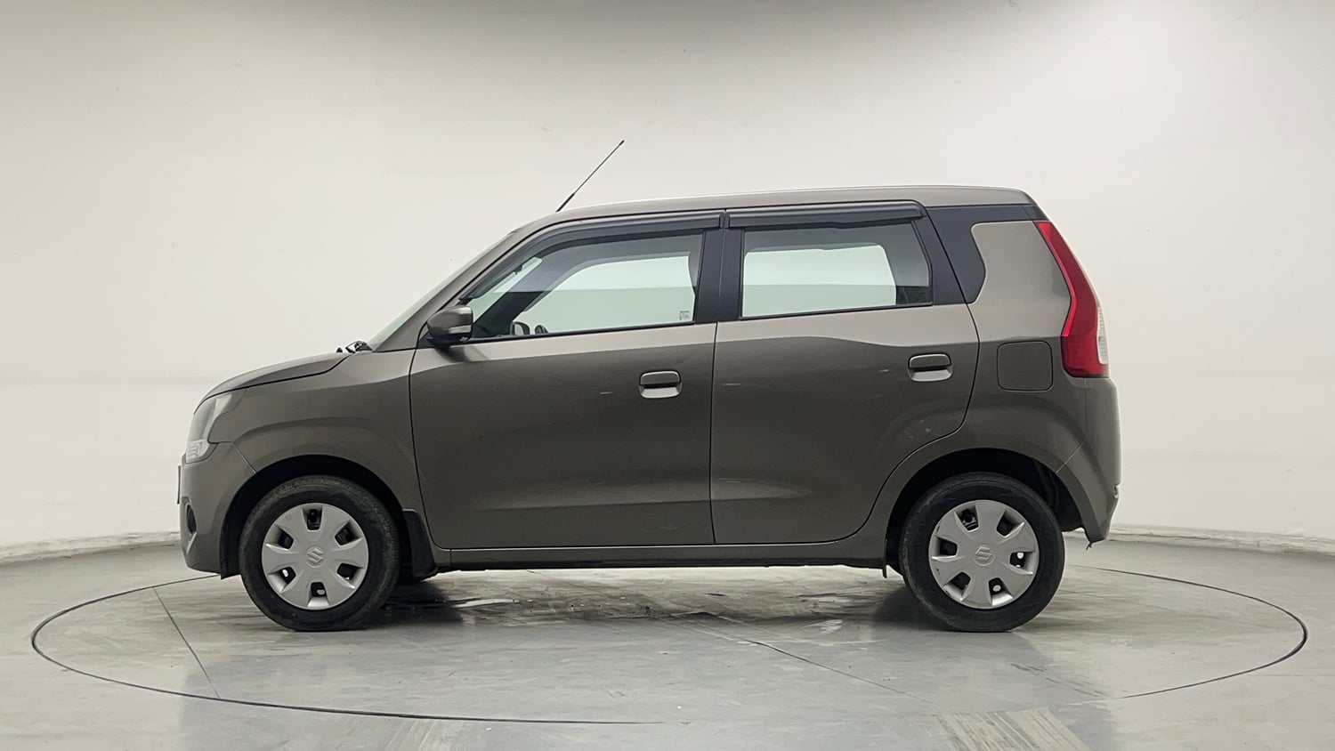 Used 2019 Maruti Suzuki Wagon R ZXi 1.2 AMT Petrol Automatic exterior LEFT SIDE VIEW