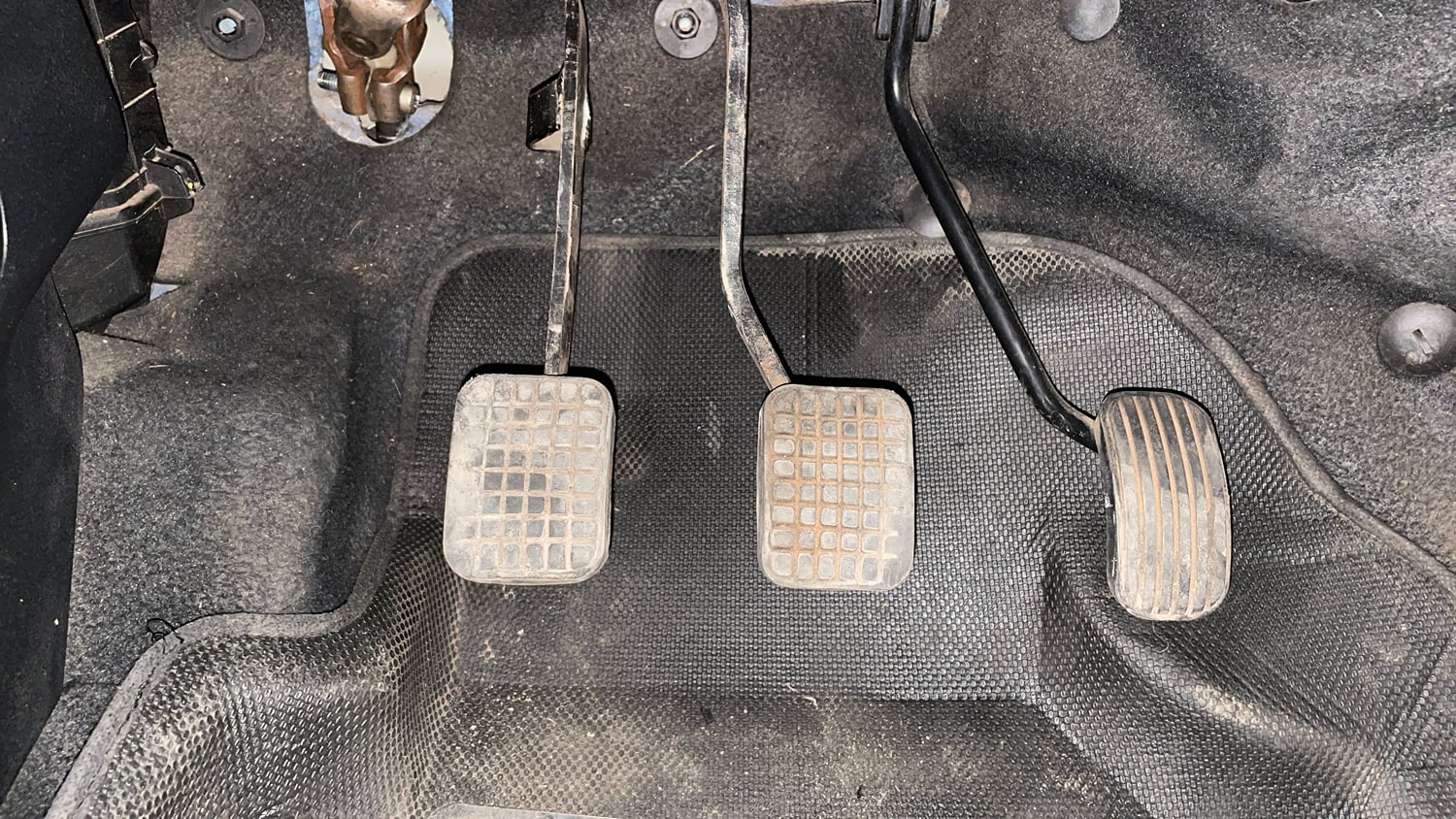 Used 2017 Tata Tiago Revotron XZ Petrol Manual interior PEDALS VIEW