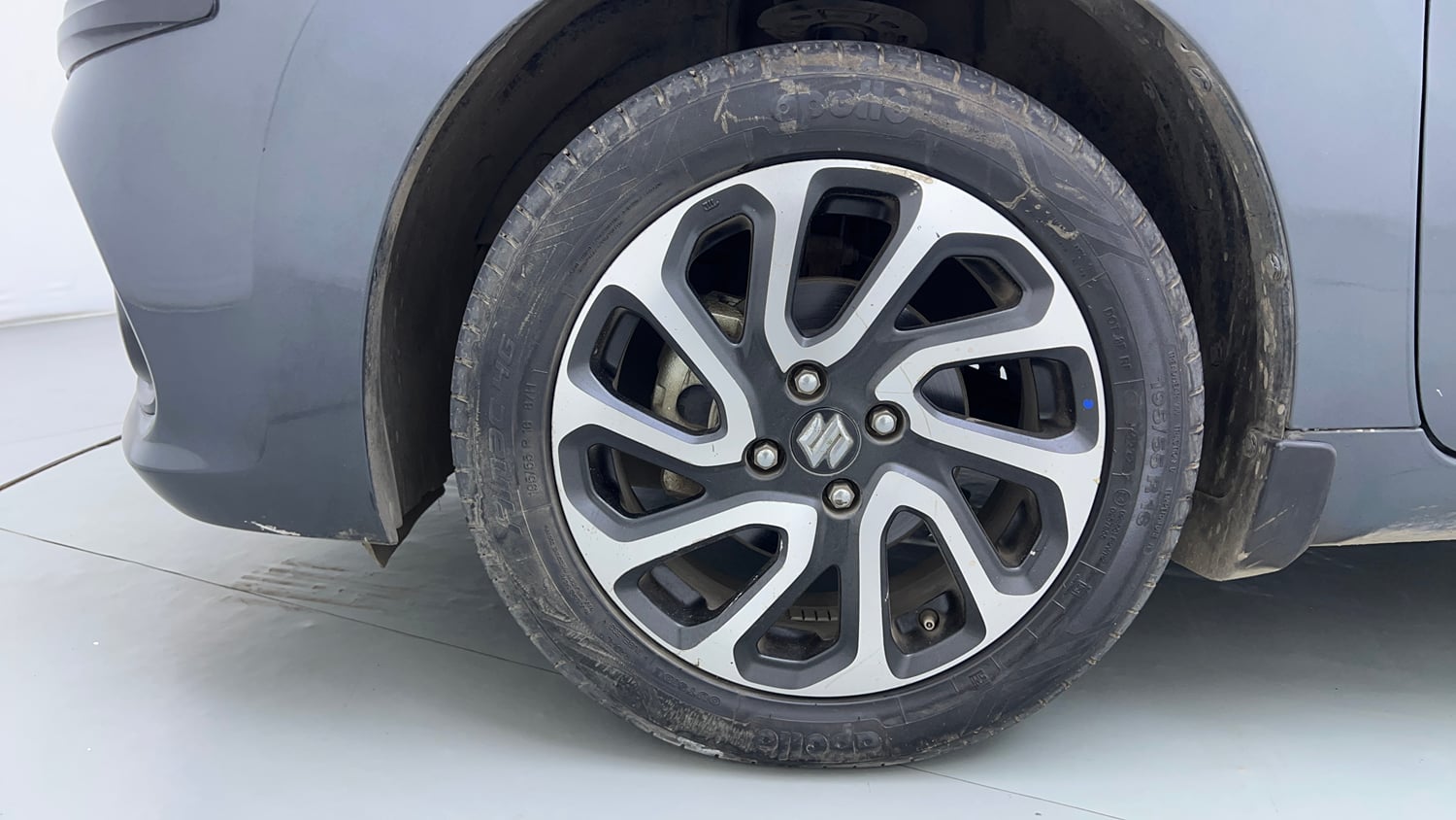 Used 2022 Maruti Suzuki Baleno Alpha AGS Petrol Automatic tyres LEFT FRONT TYRE RIM VIEW