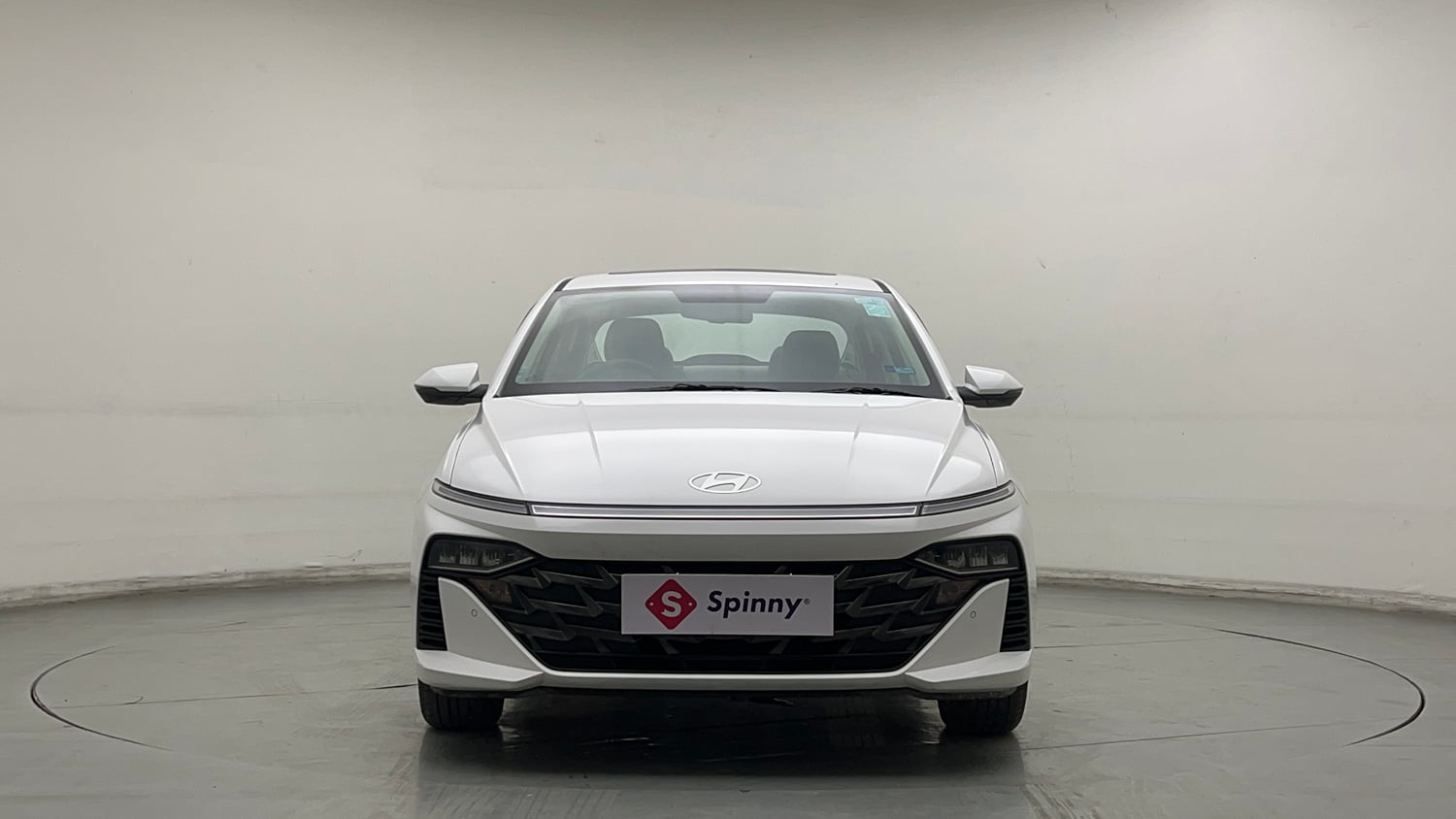 Used 2024 Hyundai Verna SX 1.5 Petrol MT Petrol Manual exterior FRONT VIEW