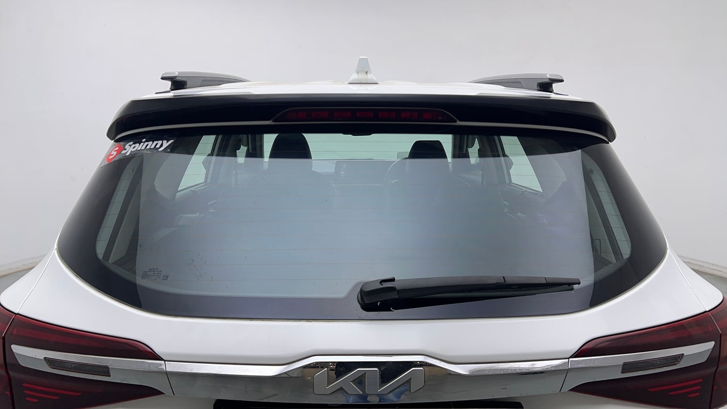 Used 2023 Kia Seltos GTX Plus 1.4 DCT Petrol Automatic exterior BACK WINDSHIELD VIEW