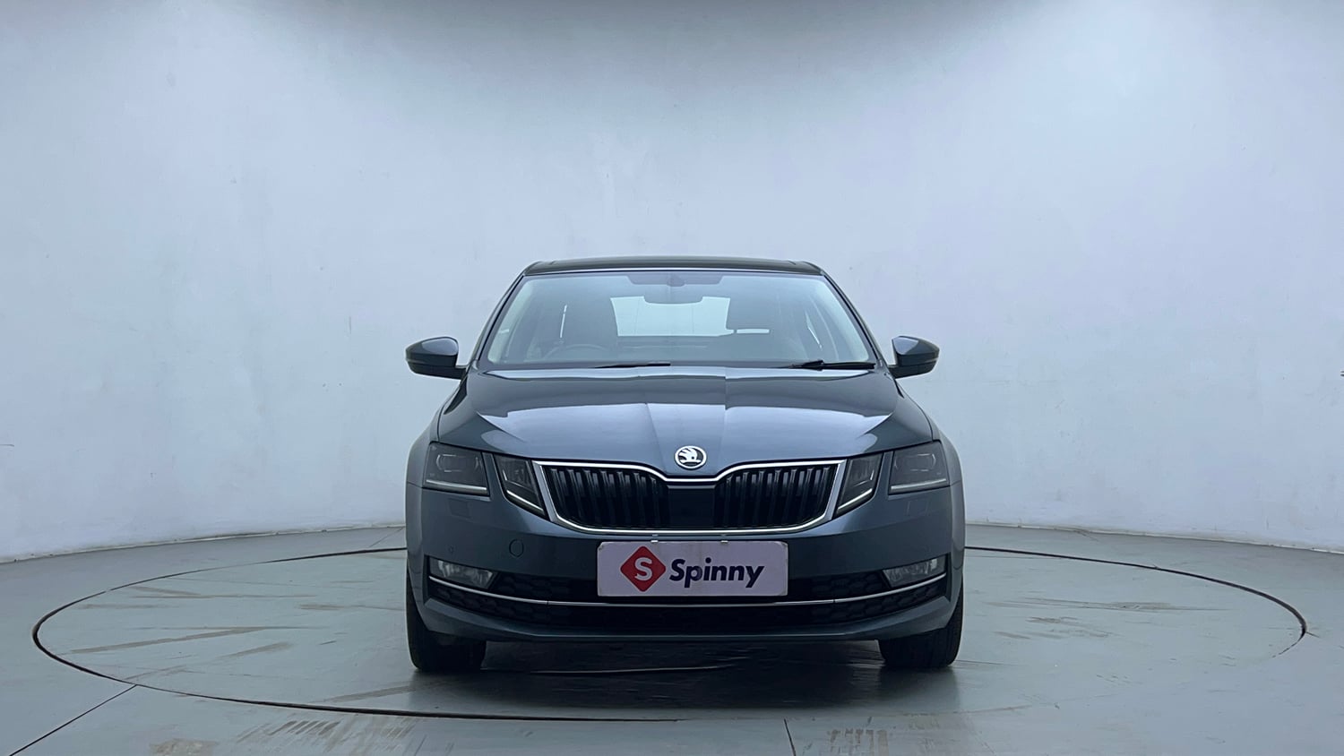 Used 2018 Skoda Octavia 1.8 TSI L&K Petrol Automatic exterior FRONT VIEW