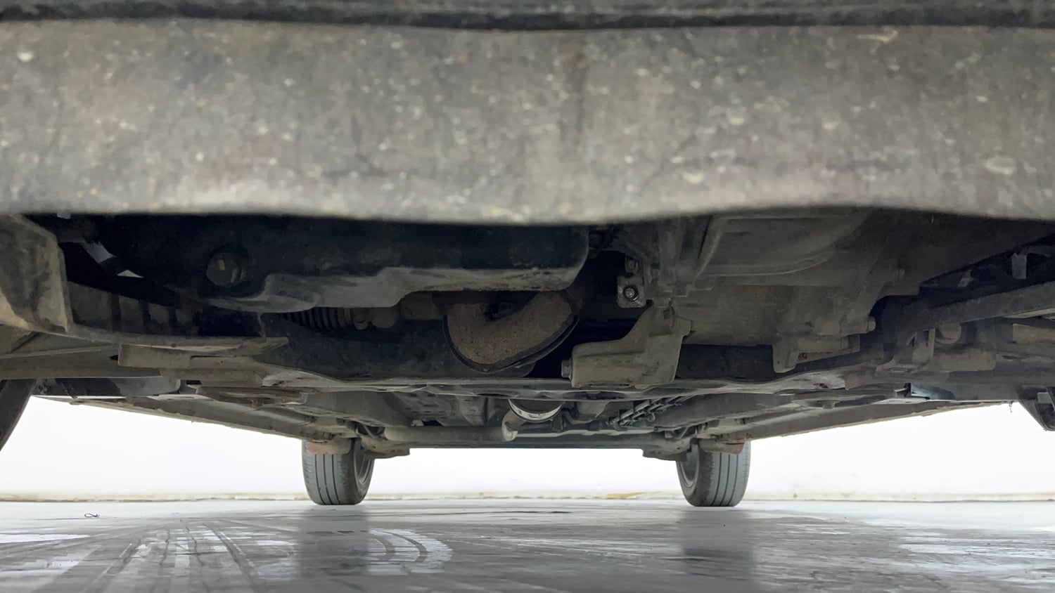 Used 2023 Tata Altroz XZ Diesel Diesel Manual extra FRONT LEFT UNDERBODY VIEW