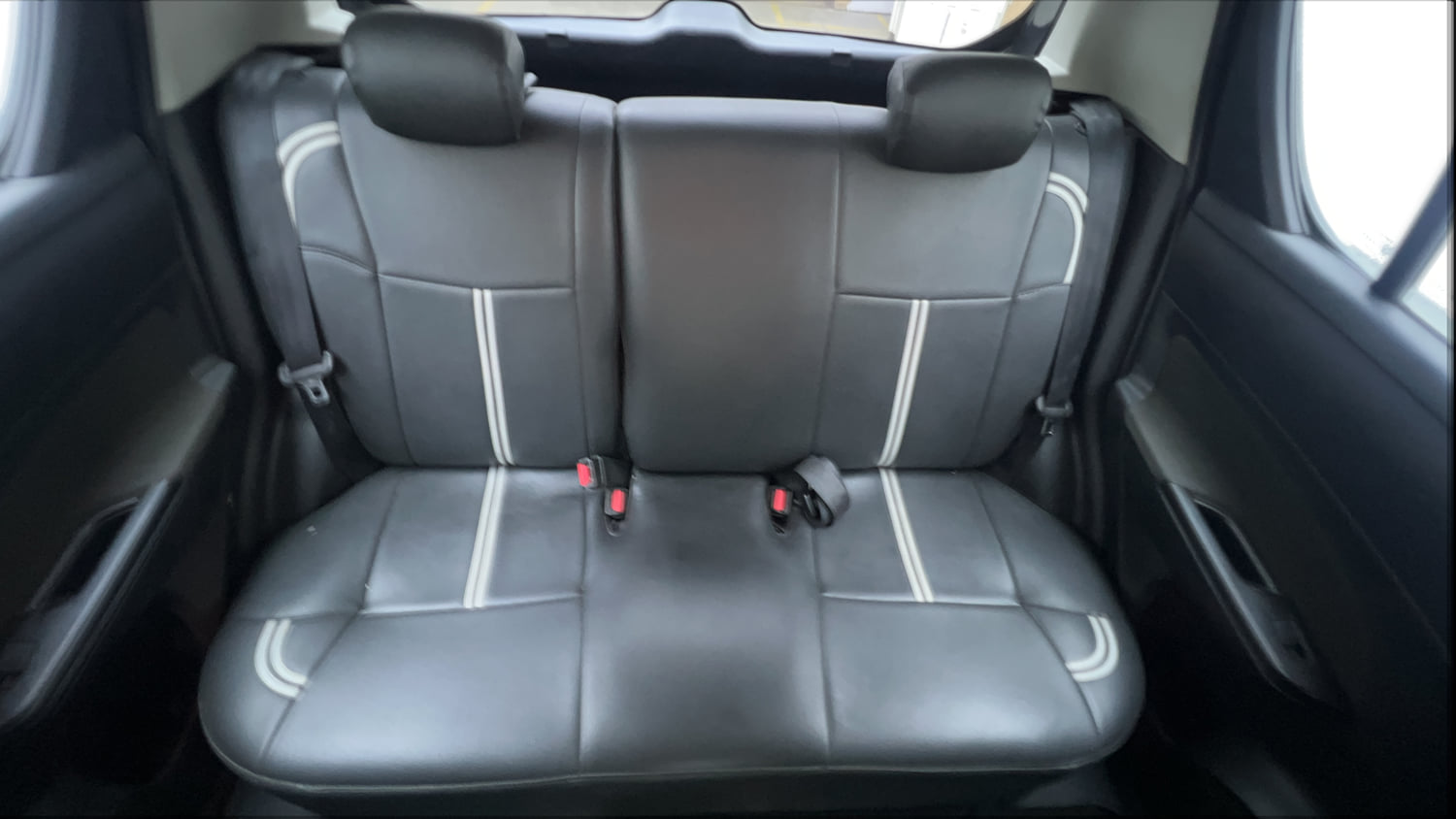 Used 2015 Maruti Suzuki Swift VXi Petrol Manual interior REAR SEAT CONDITION VIEW