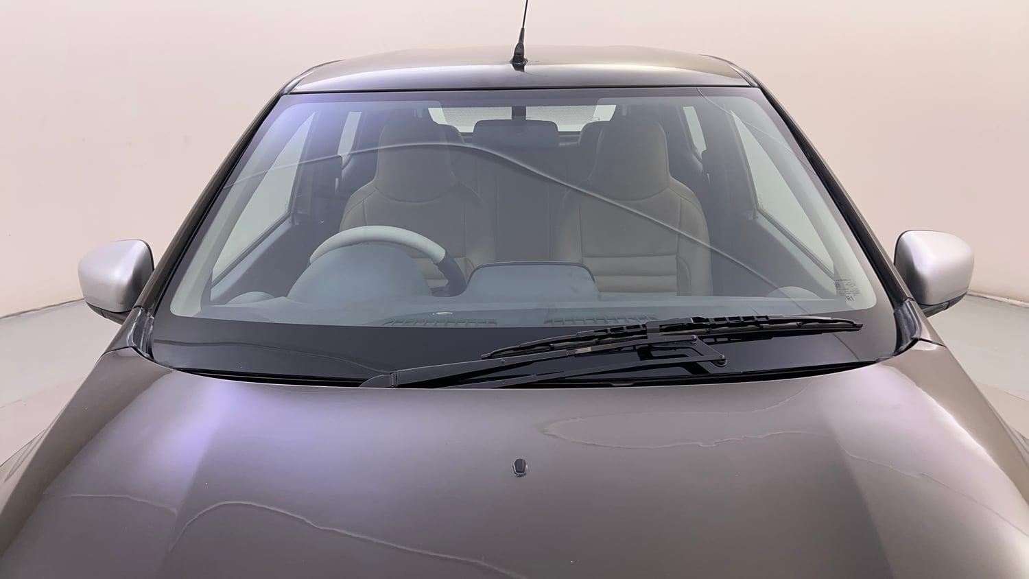 Used 2016 Renault Kwid 1.0 RXT AMT Petrol Automatic exterior FRONT WINDSHIELD VIEW