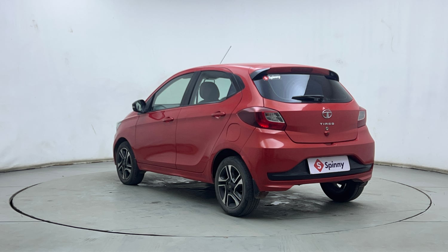 Used 2021 Tata Tiago XZ Plus Petrol Manual exterior LEFT REAR CORNER VIEW