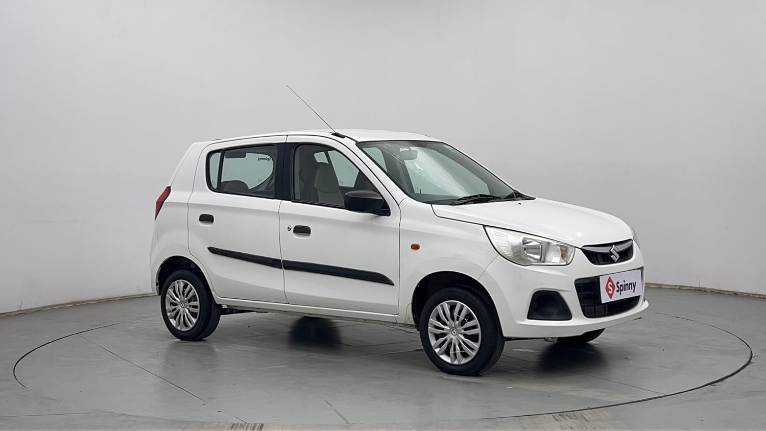 Used 2016 Maruti Suzuki Alto K10 VXi Petrol Manual exterior RIGHT FRONT CORNER VIEW