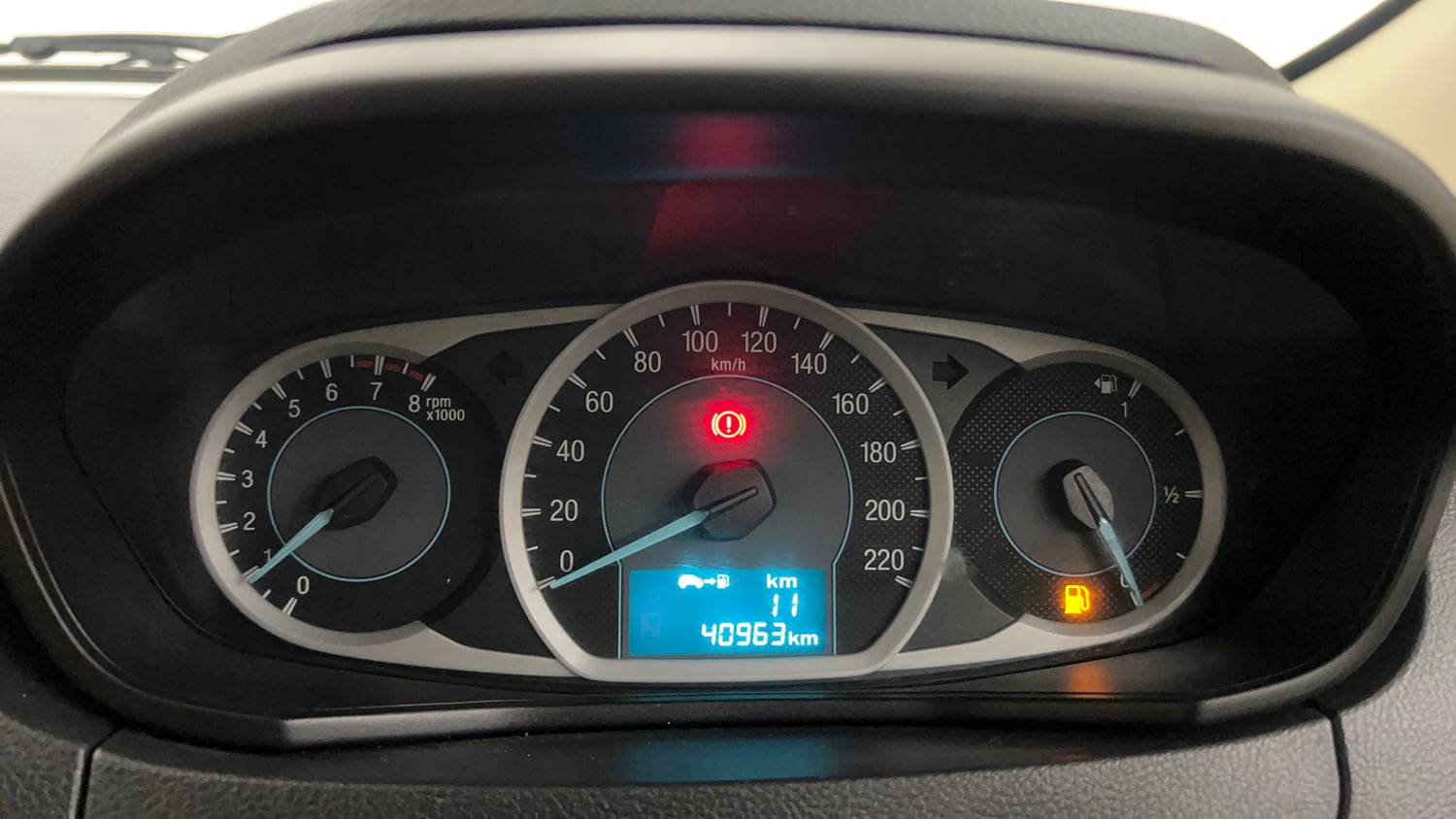 Used 2017 Ford Figo Aspire Trend 1.2 Ti-VCT Petrol Manual interior CLUSTERMETER VIEW