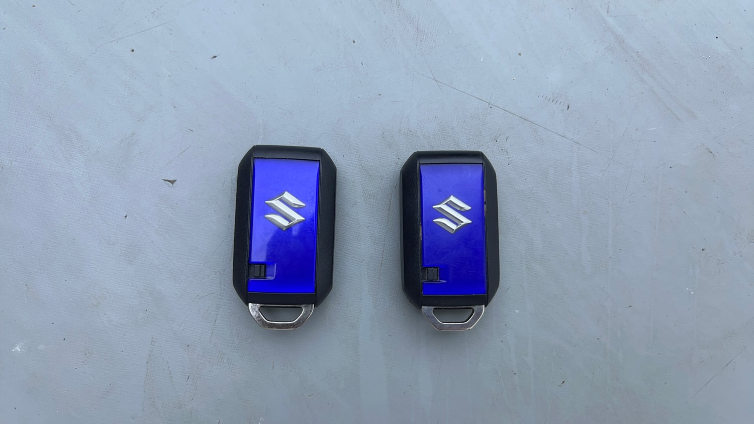 Used 2021 Maruti Suzuki Swift ZXi Plus Dual Tone Petrol Manual extra CAR KEY VIEW