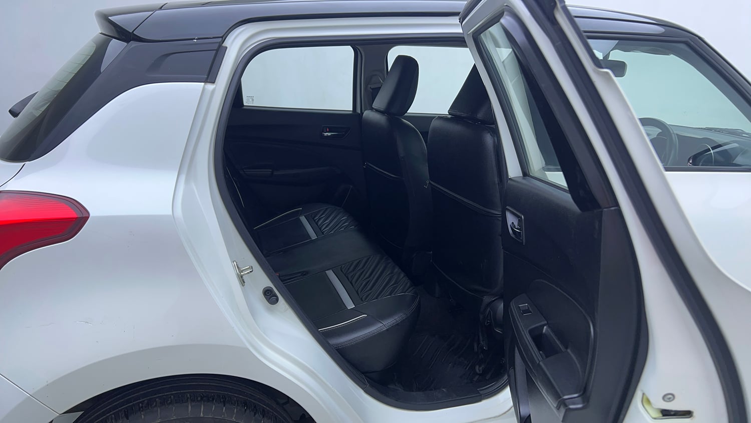 Used 2021 Maruti Suzuki Swift ZXi Plus Dual Tone Petrol Manual interior RIGHT SIDE REAR DOOR CABIN VIEW